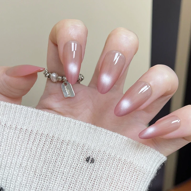 Professioneller Gel Nagellack Karnz