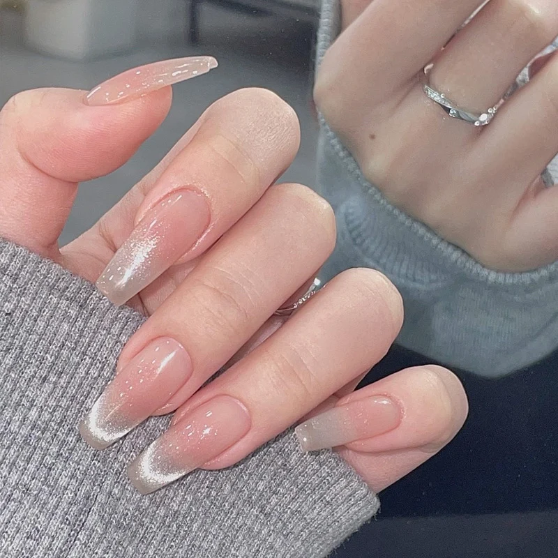 Premium Glänzende Ombre Press-On Nägel Karnz