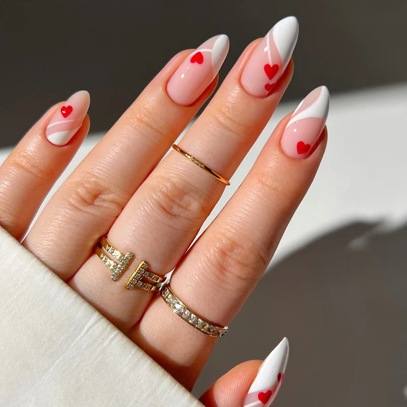 Herz-verzierten Stiletto Press-On Nägel Karnz