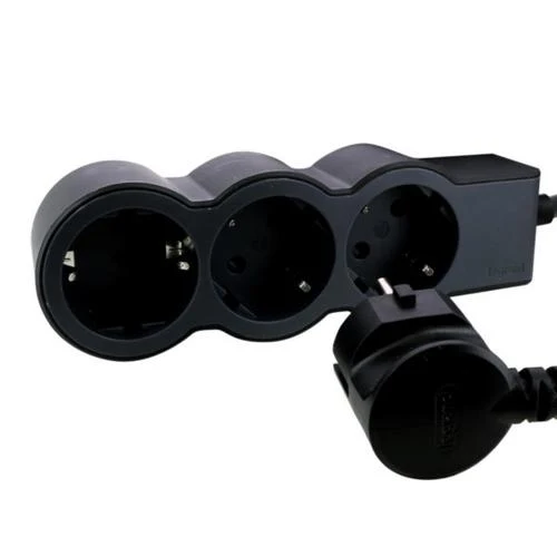 Legrand 694560 Multi-outlet 3 socket outlets cable 3m and 1.5mm² section