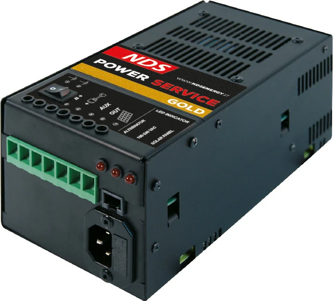 Power Service PWS Gold 30-M – Ladewandler, Solarregler und Ladegerät