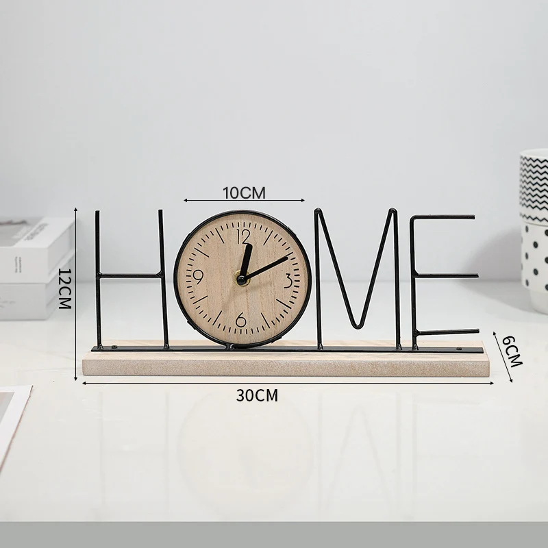 Dekorative Wanduhr Karnz