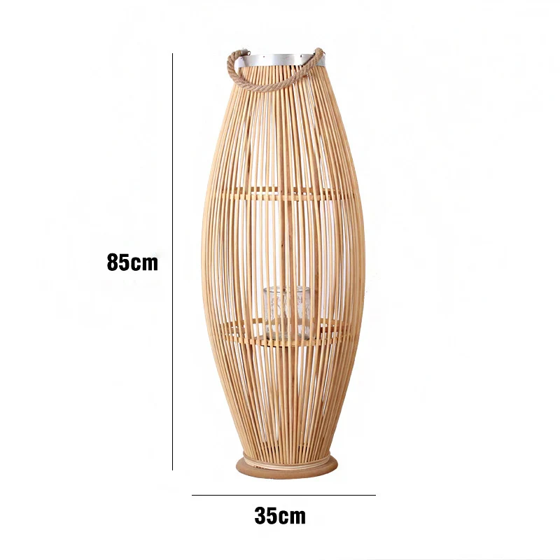 Elegante Rattan-Laterne Karnz