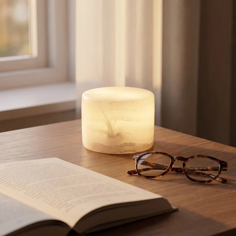 Moderne Alabaster Akzentlampe