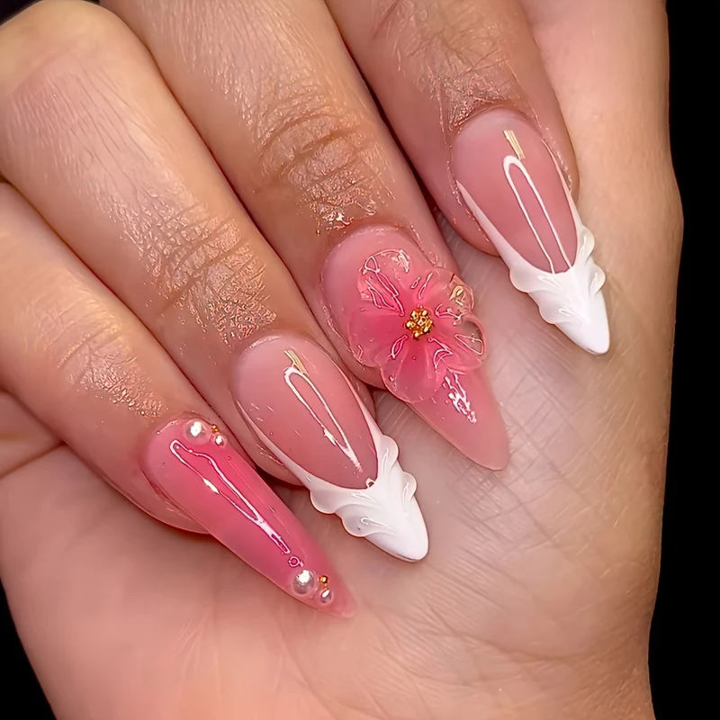 Dekorative Blumen Press-On Nagel Set Karnz