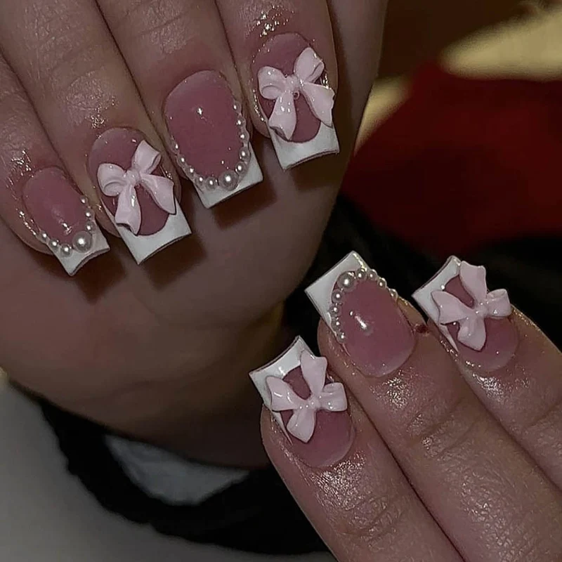 Dekorative Acryl-Nagelkunstverlängerungen Karnz