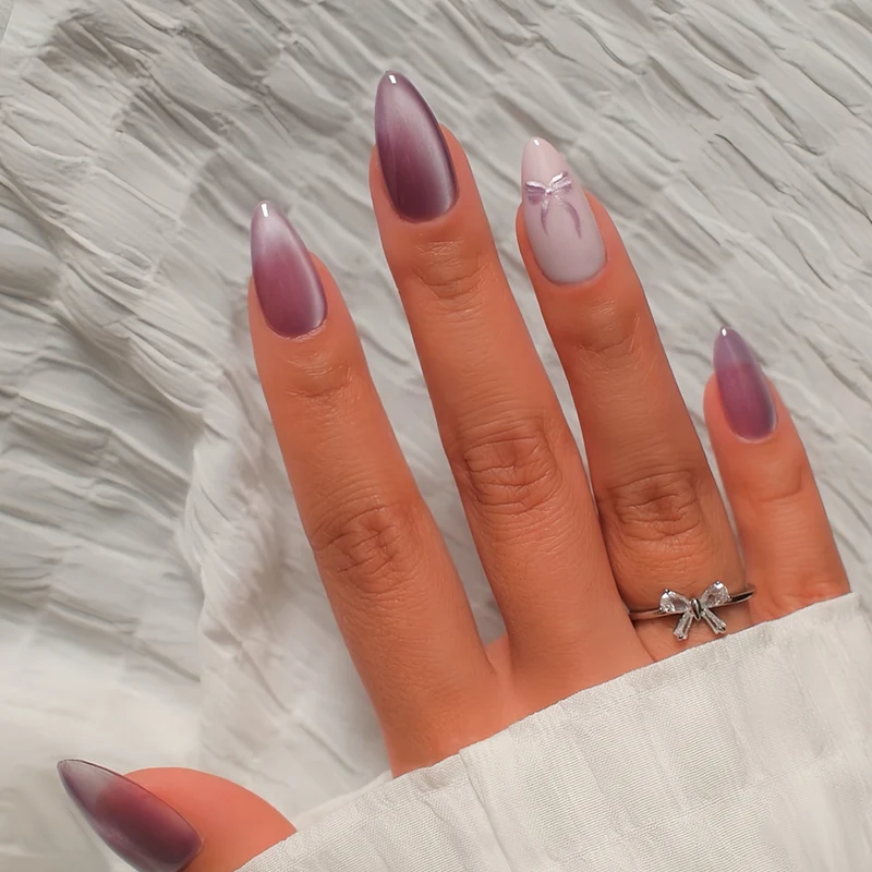 Elegante Ombre Acryl-Nagelerweiterungen Karnz