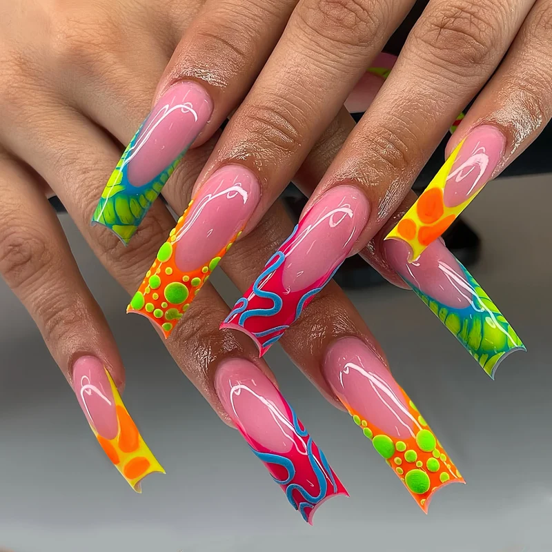 Farbige Künstlerische Lange Nagelverlängerungen Karnz