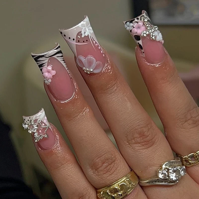 Künstlerische Skulptierte Press-On-Nagelverstärkungen Karnz
