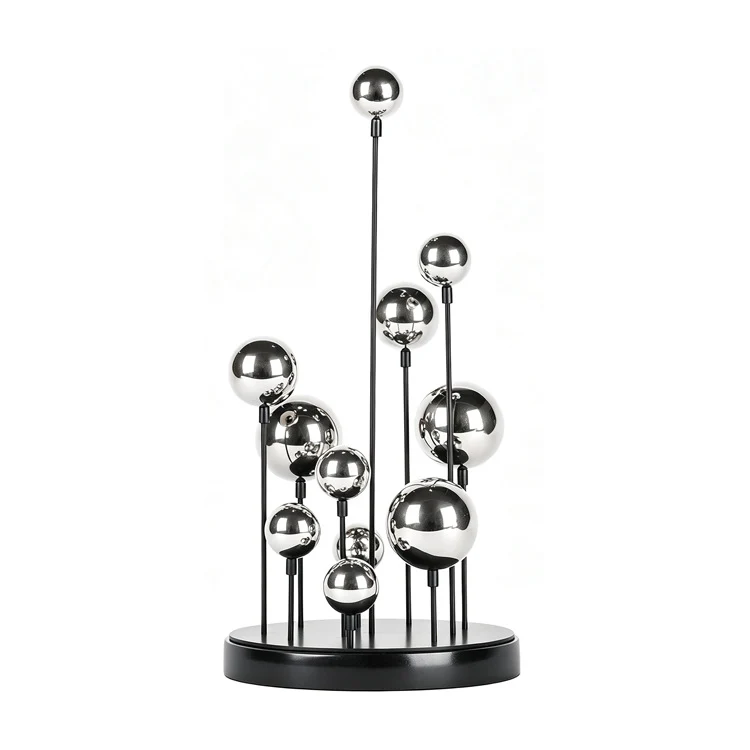 Moderne Metallic Kinetische Skulptur