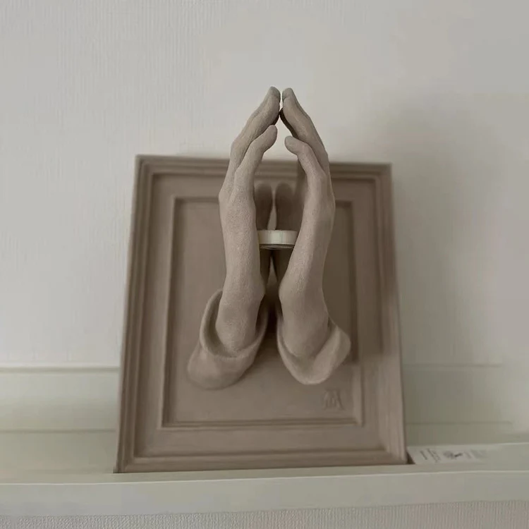 Abstrakte dekorative Wandskulptur