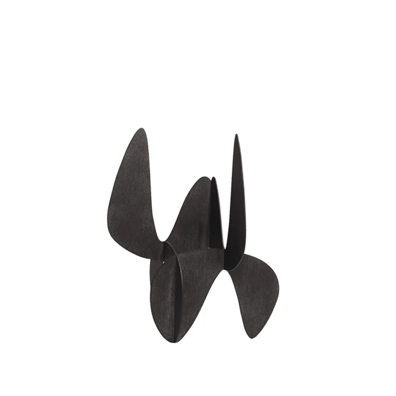 Abstrakte dekorative kinetische Skulptur