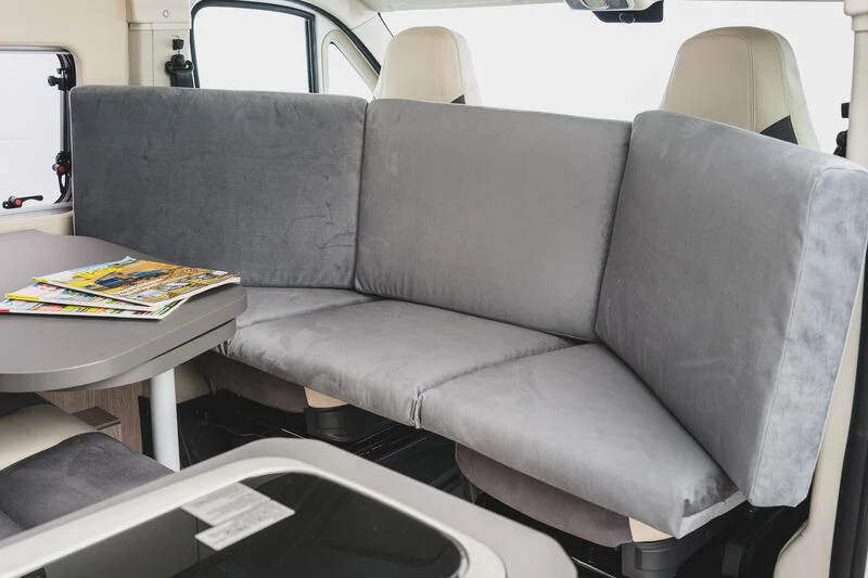 AutoComfort Zusatz Sofa Bank Fahrerhaus - Bequeme Erweiterte Sitzfläche