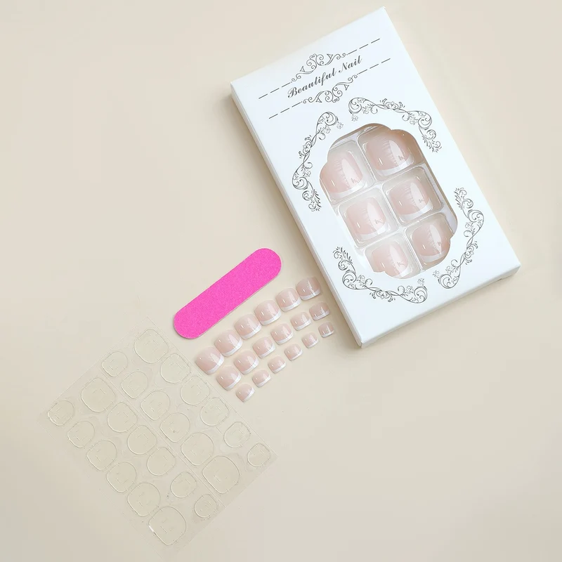 Kunstnagelset mit flexiblen Nägeln und pflegenden Zubehör Karnz