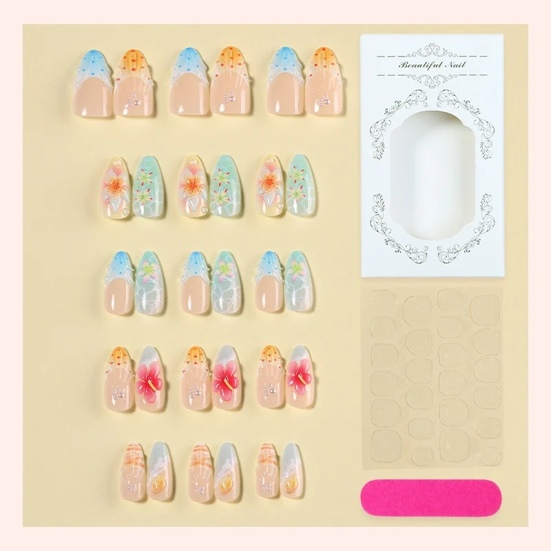Kunstnagelset mit farbenfrohen Blumen- und maritimen Designs Karnz