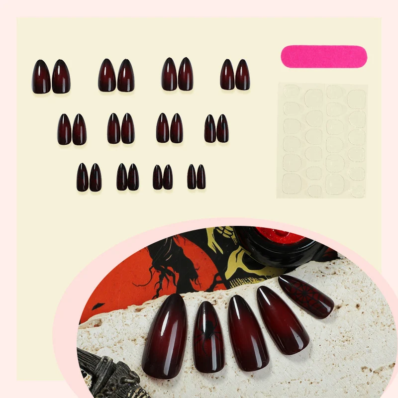 Kunstnagelset mit elegantem länglichen Design Karnz