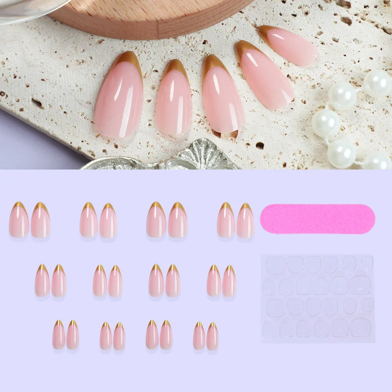 Kunstnagelset mit elegantem Goldverlauf Karnz