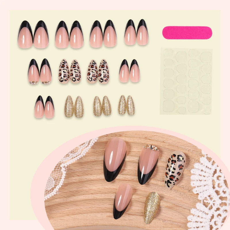 Kunstnagel-Set mit verschiedenen Designs Karnz