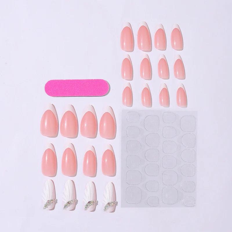 Künstliches Nagelset mit luxuriösen 3D-Verzierungen Karnz