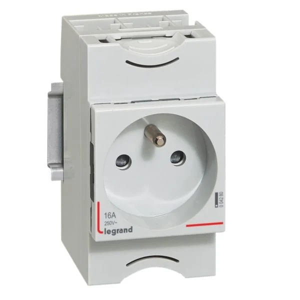 Legrand 004280 Lexic DIN-Rail Socket Outlet 16A 2P+E French Standard