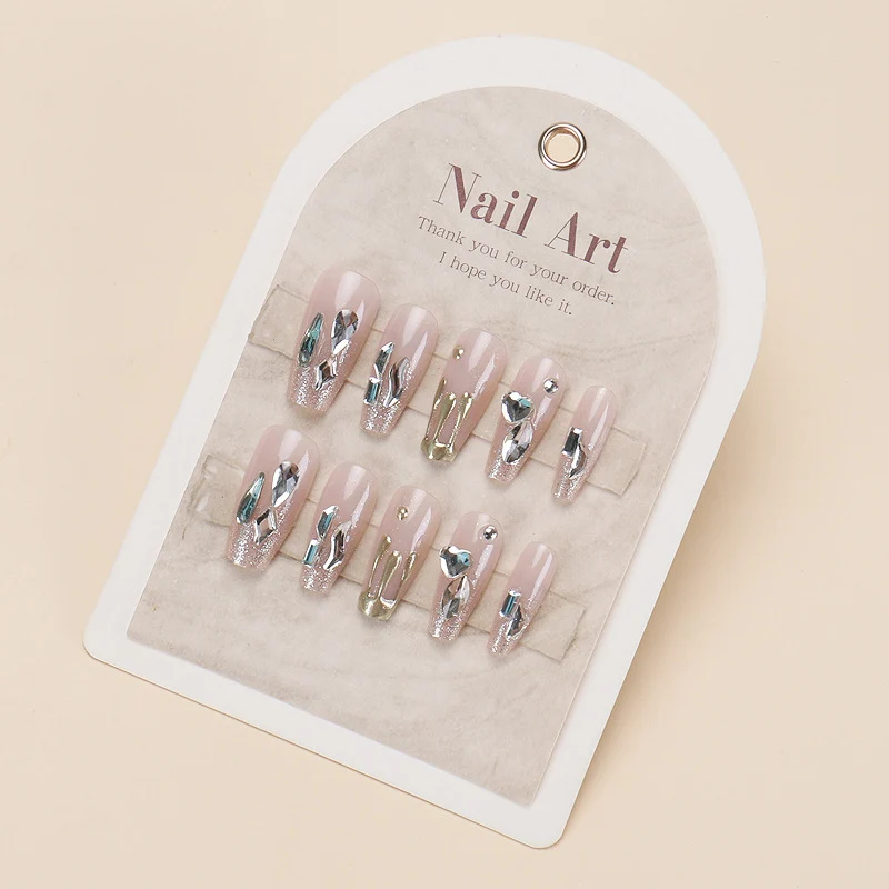 Dekorative mit Rhinestones verzierte Press-On Nagelkunst Karnz